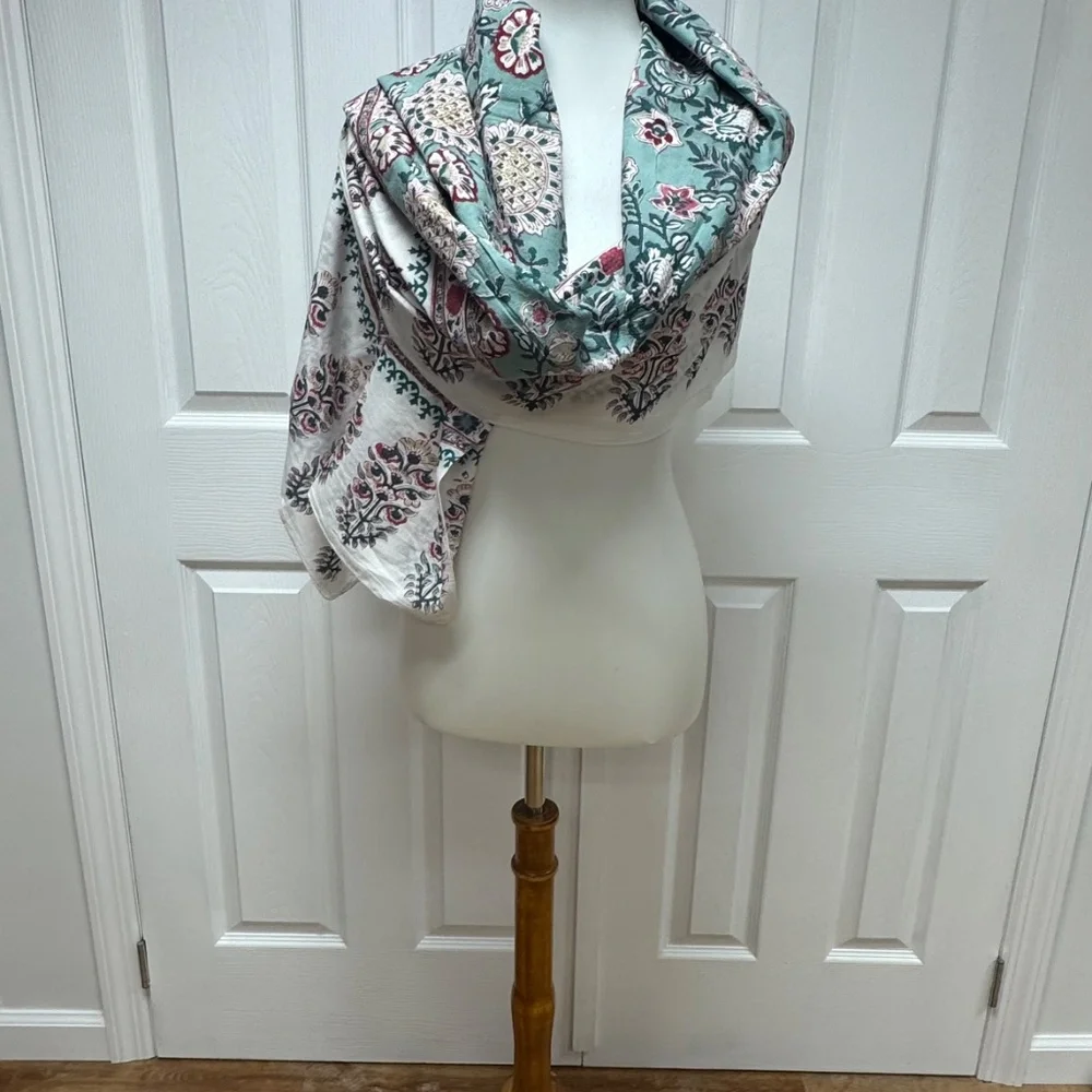 Indian‎ Hand Block Printed Cotton Scarf Or Sarong - 75